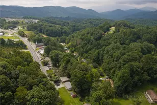 562 Nc Hwy 105 Bypass, Boone, NC 28607 - Photo 38