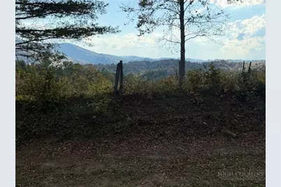 930 Falcon Ridge Drive, West Jefferson, NC 28694 - Photo 32