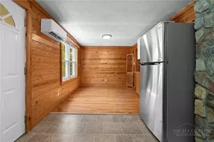 2253 Deep Ford Rd, Lansing, NC 28653 - Photo 12