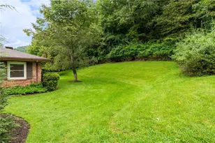 340 Blairmont Dr, Boone, NC 28607 - Photo 6