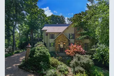 558 Husky Mountain Road, Vilas, NC 27278 - Photo 2