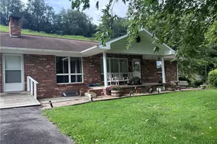 416 Greer Ln, Vilas, NC 28692 - Photo 2