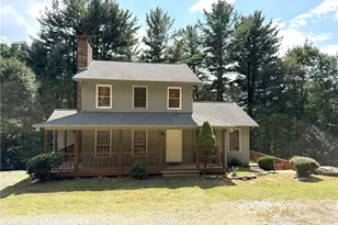 240 Hiview Dr, Blowing Rock, NC 28605 - Photo 2