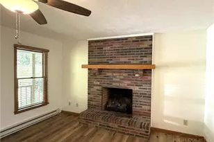 240 Hiview Dr, Blowing Rock, NC 28605 - Photo 10