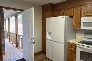 240 Hiview Dr, Blowing Rock, NC 28605 - Photo 14