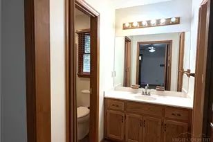 240 Hiview Dr, Blowing Rock, NC 28605 - Photo 28