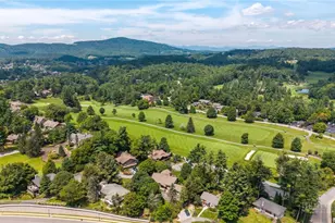 139 The Pines, Blowing Rock, NC 28605 - Photo 22