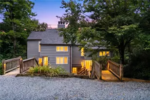 237 Briarcliff Rd, Sugar Mountain, NC 28604 - Photo 2