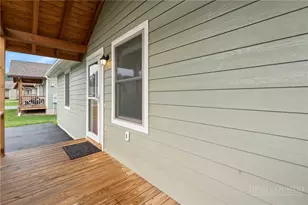 555 Townhomes Pl, Boone, NC 28607 - Photo 8