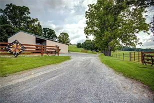 1299 Quincy Rd, Sparta, NC 28675 - Photo 10