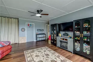 1299 Quincy Rd, Sparta, NC 28675 - Photo 28