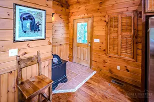 10 Valley Ln, Newland, NC 28657 - Photo 8