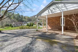 172 Park St, Boone, NC 28607 - Photo 8