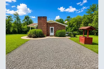 132 Oakdale Road, Ennice, NC 28623 - Photo 4