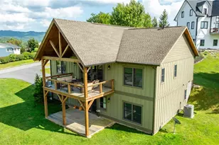 128 Snow Fox Ln, Banner Elk, NC 28604 - Photo 2
