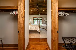 128 Snow Fox Ln, Banner Elk, NC 28604 - Photo 14