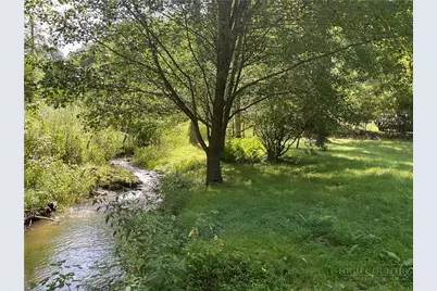 636 Dark Hollow Road, Elk Park, NC 28622 - Photo 28