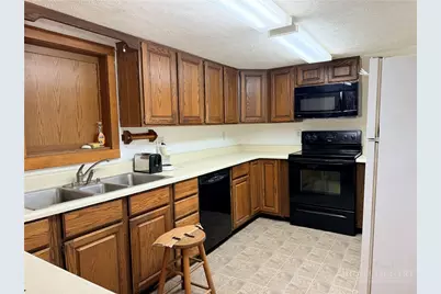636 Dark Hollow Road, Elk Park, NC 28622 - Photo 8