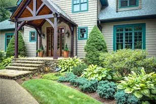 201 Grandwood Ln, Blowing Rock, NC 28605 - Photo 4