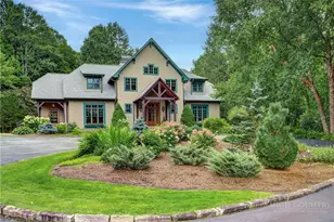 201 Grandwood Ln, Blowing Rock, NC 28605 - Photo 2