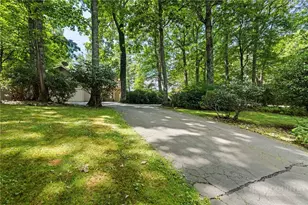 561 Green Hill Cir, Blowing Rock, NC 28605 - Photo 18