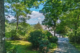 561 Green Hill Cir, Blowing Rock, NC 28605 - Photo 4