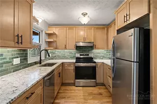 184 Carriage Lamp Ct, Boone, NC 28607 - Photo 2