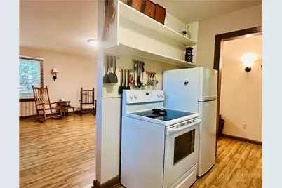319 Walnut Hills Circle, Crumpler, NC 28617 - Photo 8