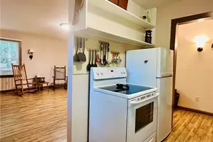 319 Walnut Hills Cir, Crumpler, NC 28617 - Photo 8