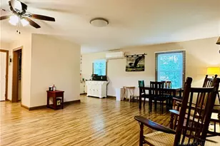 319 Walnut Hills Cir, Crumpler, NC 28617 - Photo 2
