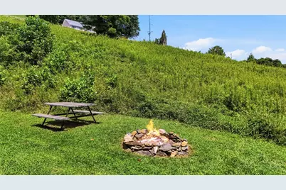 8807 Nc Hwy 194 N, Todd, NC 28684 - Photo 22