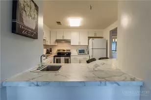 303 Sugar Top Dr, Sugar Mountain, NC 28604 - Photo 10