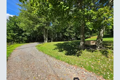 611 Rose Road, Laurel Springs, NC 28644 - Photo 38