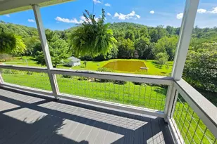 611 Rose Rd, Laurel Springs, NC 28644 - Photo 4