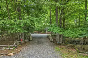 216 Stonebridge Ln, Todd, NC 28684 - Photo 2