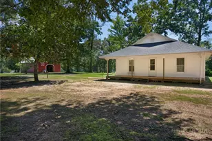 1002 Tanner Rd, Rutherfordton, NC 28139 - Photo 6