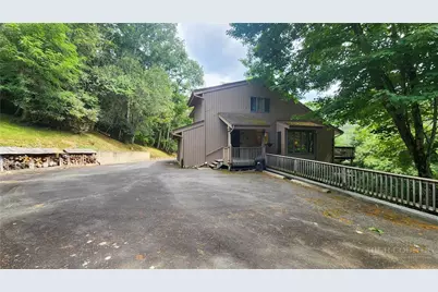 625 E. Old Turnpike Road, Banner Elk, NC 28604 - Photo 2