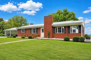 32 Reid St, Sparta, NC 28675 - Photo 1