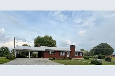 32 Reid Street, Sparta, NC 28675 - Photo 4