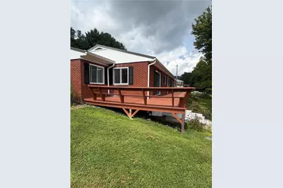 32 Reid Street, Sparta, NC 28675 - Photo 6