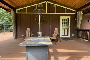 310 Country Ln, Newland, NC 28657 - Photo 4