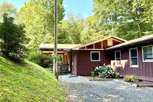 310 Country Ln, Newland, NC 28657 - Photo 44