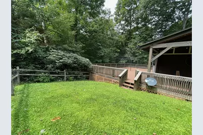 310 Country Lane, Newland, NC 28657 - Photo 32
