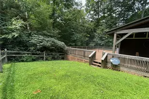 310 Country Ln, Newland, NC 28657 - Photo 32