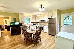 310 Country Ln, Newland, NC 28657 - Photo 10