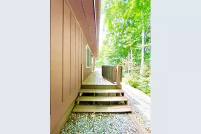 310 Country Lane, Newland, NC 28657 - Photo 38