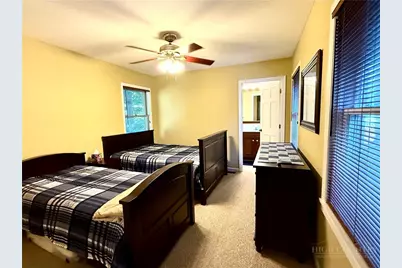 310 Country Lane, Newland, NC 28657 - Photo 18