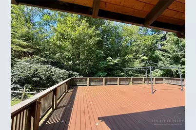 310 Country Lane, Newland, NC 28657 - Photo 36