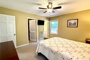 310 Country Ln, Newland, NC 28657 - Photo 12