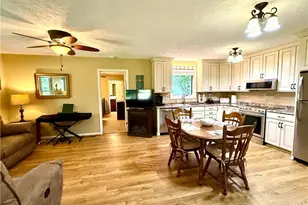 310 Country Ln, Newland, NC 28657 - Photo 8